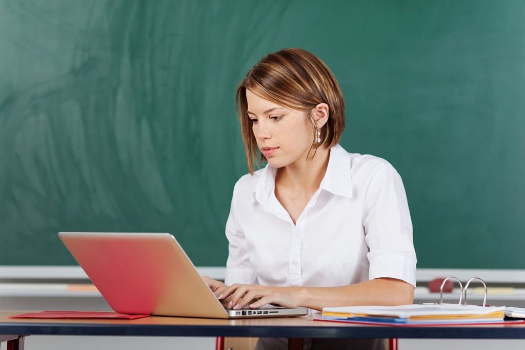 back-to-school-how-online-tools-can-help-teachers-free-up-time